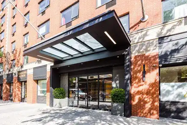 1330 Fifth Avenue Apartments
