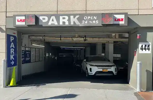 140-160 Riverside Blvd Garage