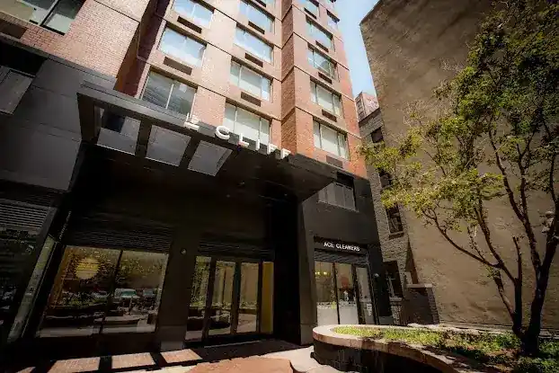 15 Cliff Apartments