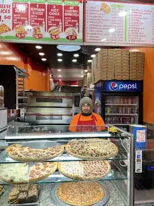 $1.50 pizza store