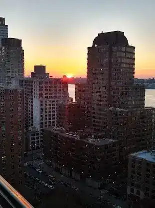 185 West End Condominum