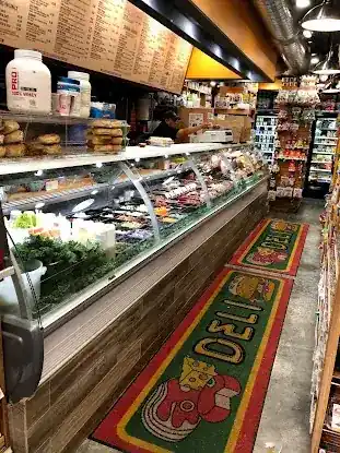 210 Rivington deli