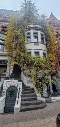 25 West 81St Street