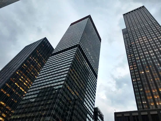 250 Park Avenue LLC
