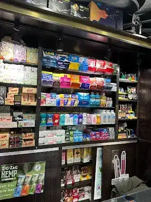 28TH Street convenience