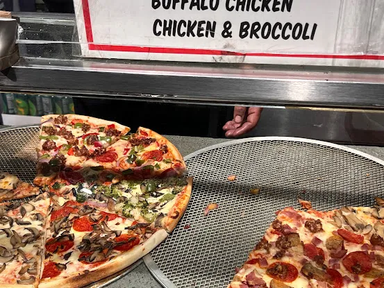 2 Bros Pizza