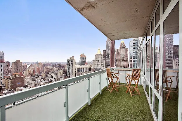 325 Fifth Avenue Condominium