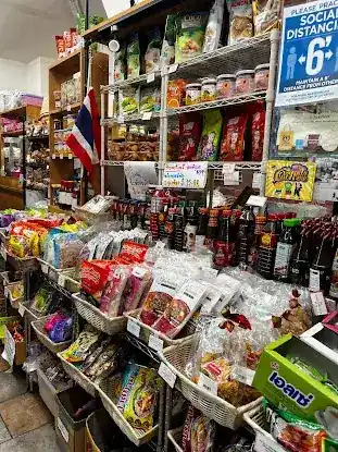 3 Aunties Thai Market