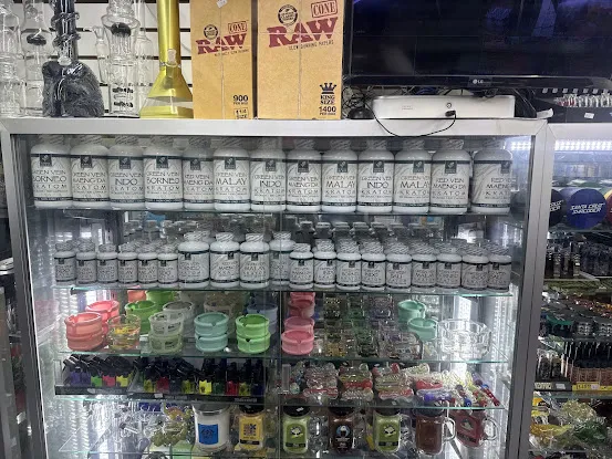 3 ave vape smoke shop