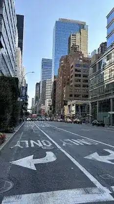 3rd Ave