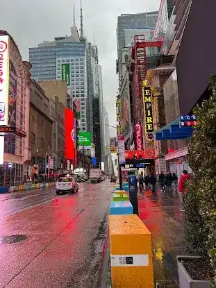 42nd St & 8th Ave