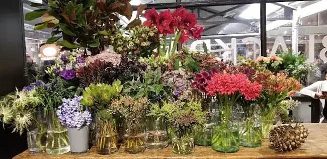 55 Fulton Flower