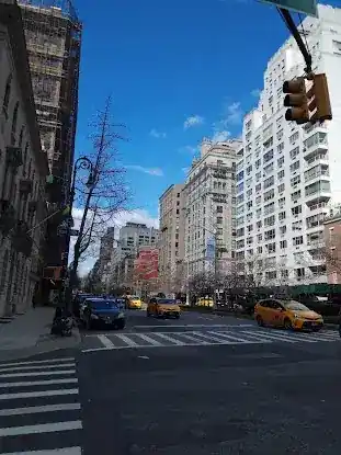 580 Park Ave Inc