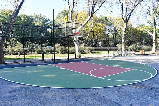 76th Street Basketball Courts