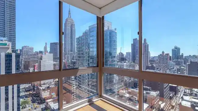 777 6th Avenue Apartments