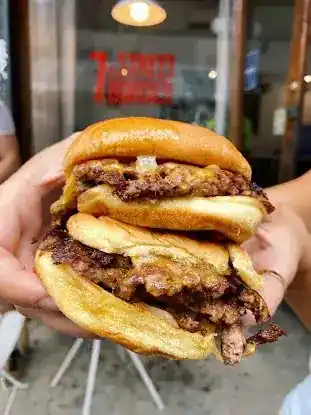 7th Street Burger East Village