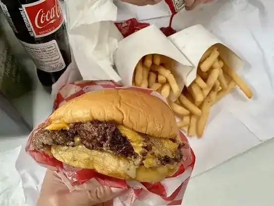 7th Street Burger Soho