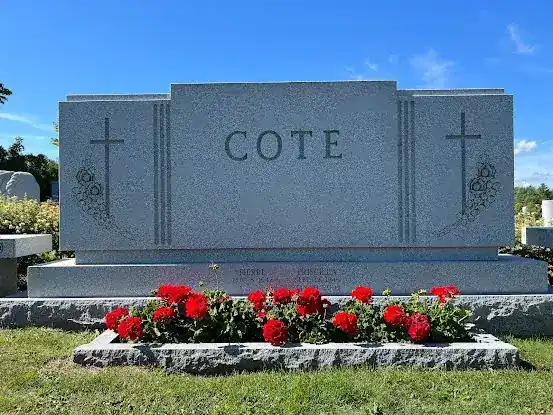 800monument