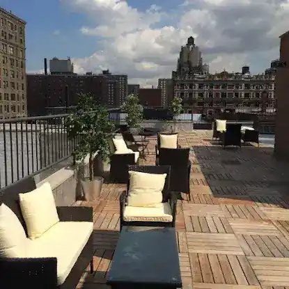 850 West End Apartments