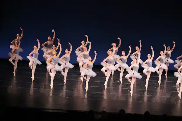 AAB - AMERICAN ACADEMY OF BALLET