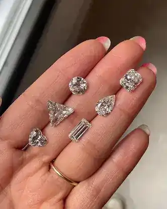 AARYAH (By Appointment only) | Unique Diamond & Luxury Engagement Rings, Wedding Bands & Fine Diamond Jewelry
