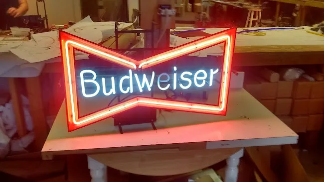 Ace Neon Factory