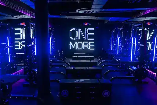 Action Black NoMad Gym