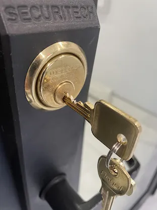 Albahri Hardware & Houseware