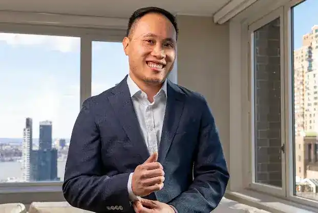 Albert Moy, Licensed Real Estate Advisor