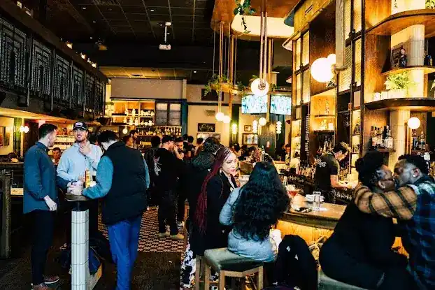 Albert’s Bar