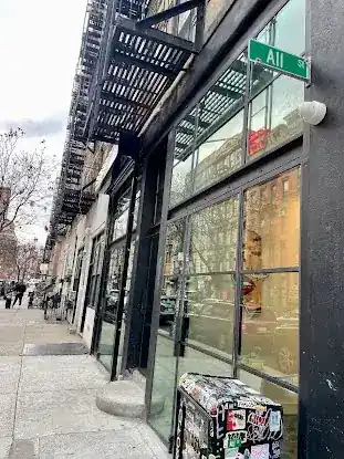 All Street Gallery