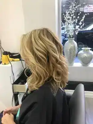Ambiance on Lex - Hair salon-Goldwell.proaddiction-keratin-highlights-root touchup-haircut-blowdry-hair extensions-Balayage