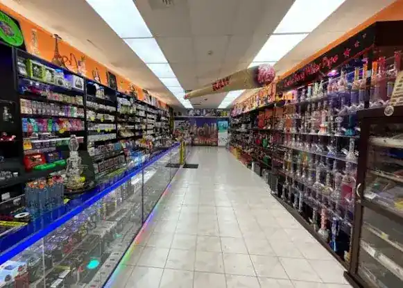 Amigo Smoke Shop 6