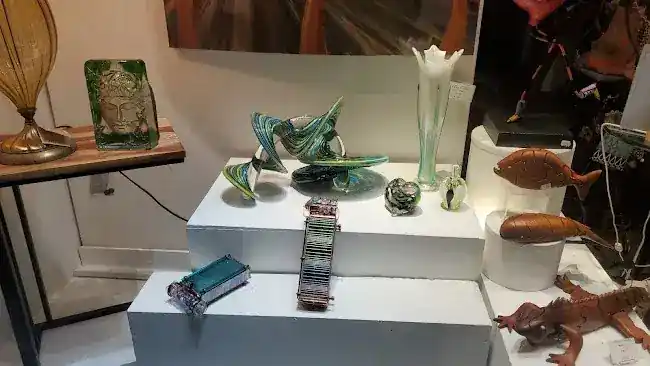 An American Crafts Man Galleries