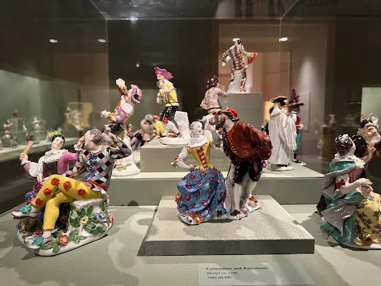 Anna Wintour Costume Center