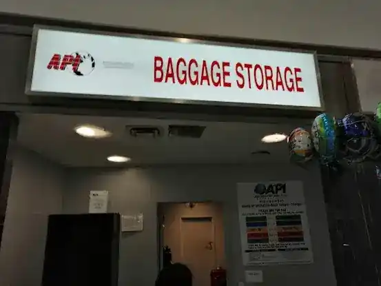 API Baggage Storage JFK T1 Arrivals