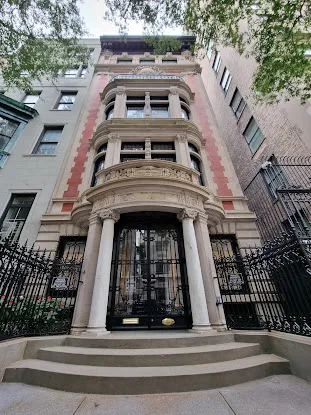 Archibald Townhouse