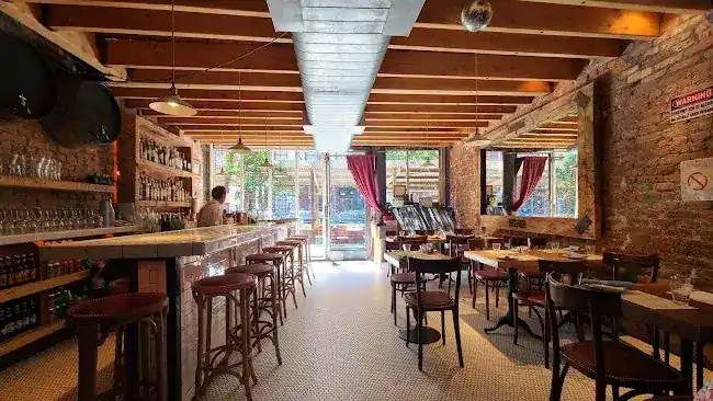 Aria Wine Bar