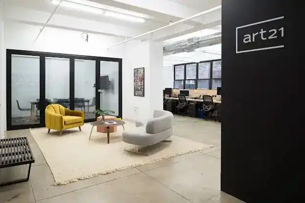 Art21
