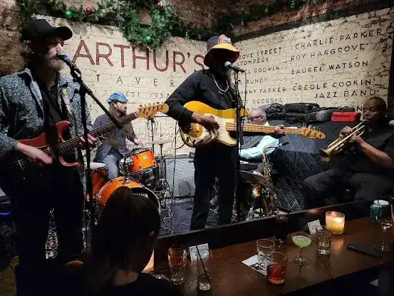 Arthur's Tavern