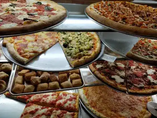Avenue D Pizza