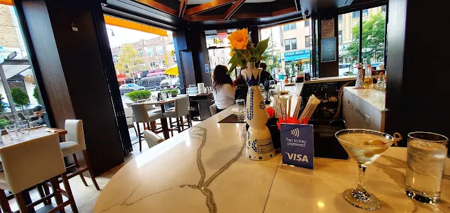 Avenue Restobar