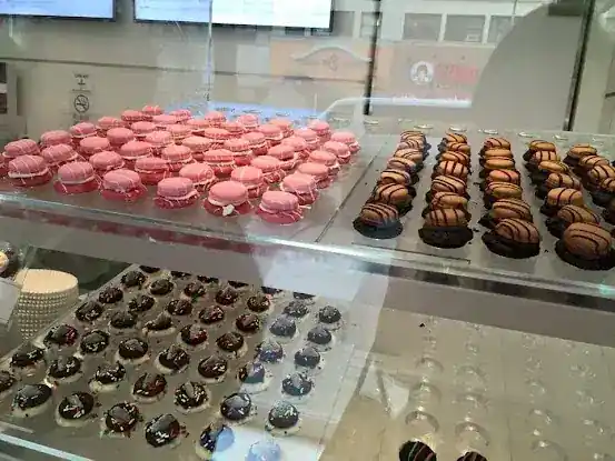 Baked by Melissa