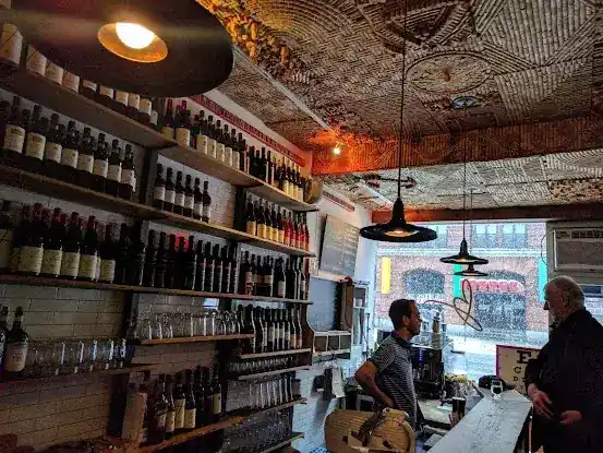 Bar B