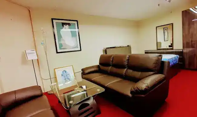 Bargain Hunters Furniture Outlet