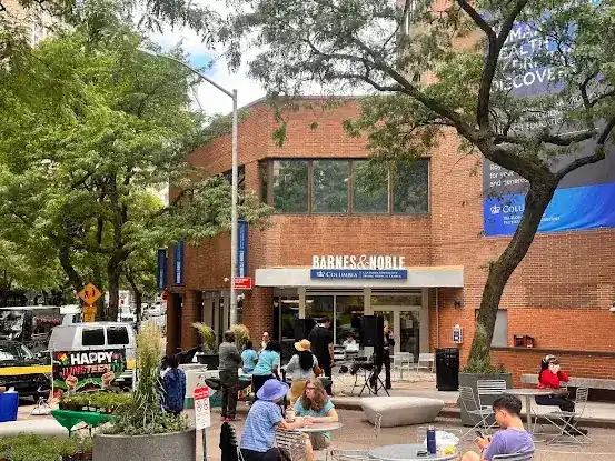 Barnes & Noble Cafe