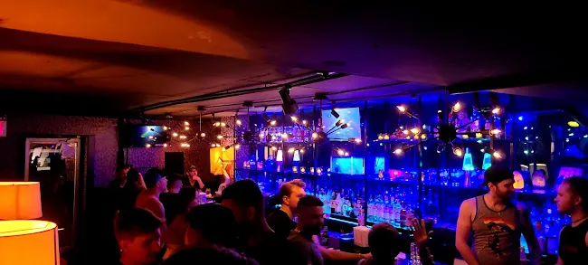Barracuda Bar