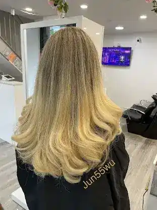 Beauty Life Hair Color Studio