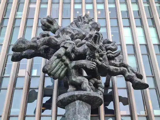 Bellerophon Taming Pegasus sculpture (1977) by Jacques Lipchitz