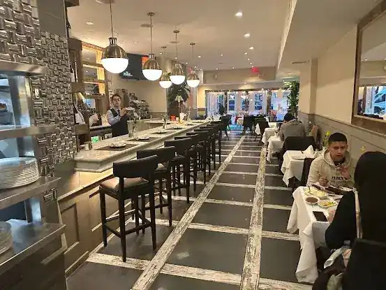 Benny John's Bar and Grill